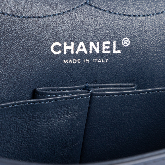 Chanel 2.55 Double Flap Jumbo - Picture 10 of 11